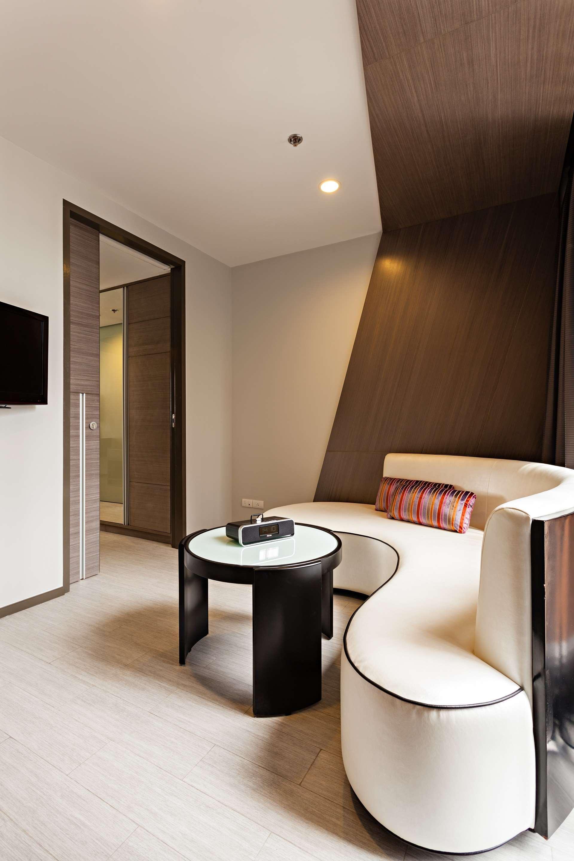 Hyatt Place Bangkok Sukhumvit 1 Екстер'єр фото