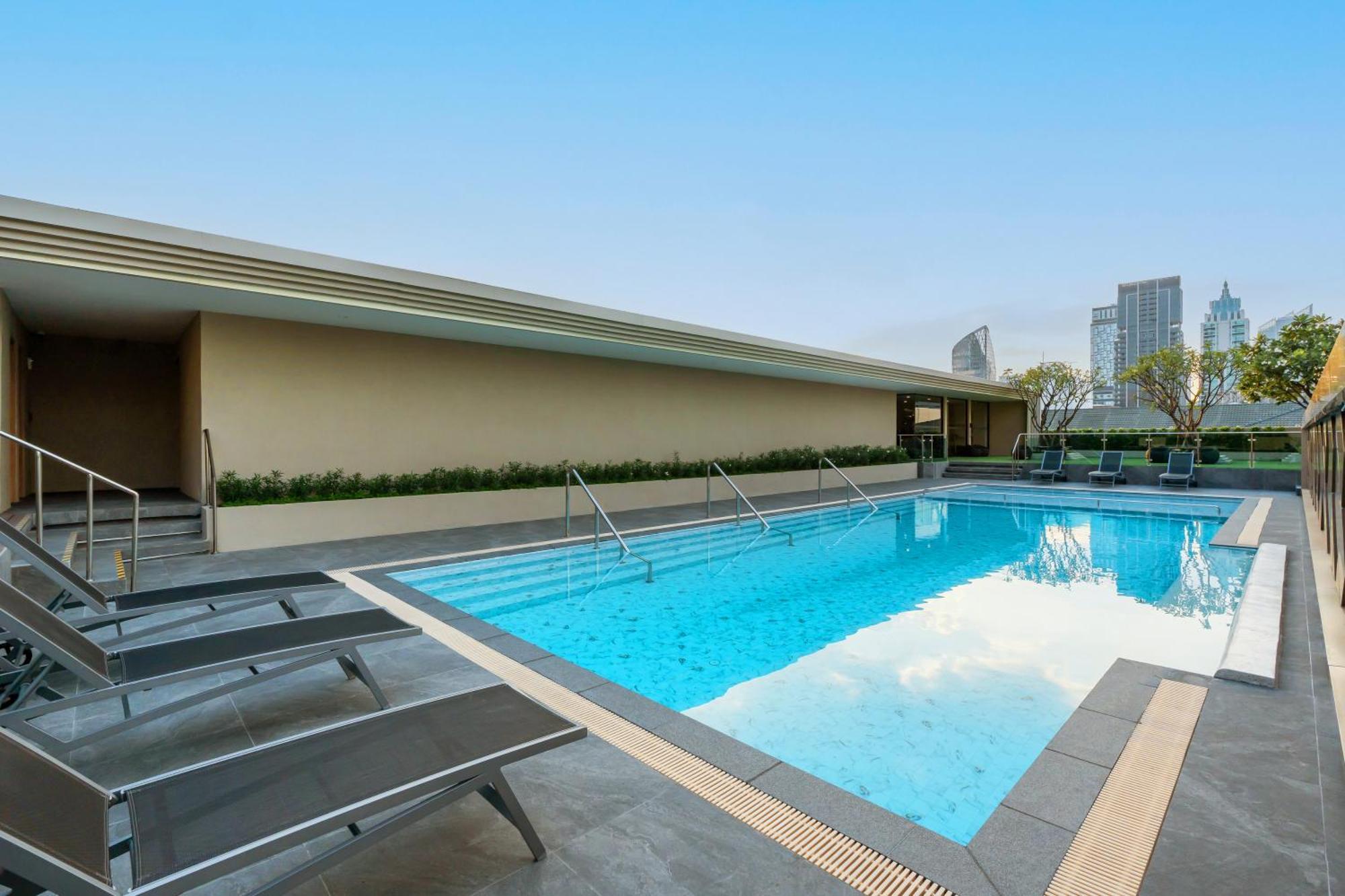 Hyatt Place Bangkok Sukhumvit 1 Екстер'єр фото