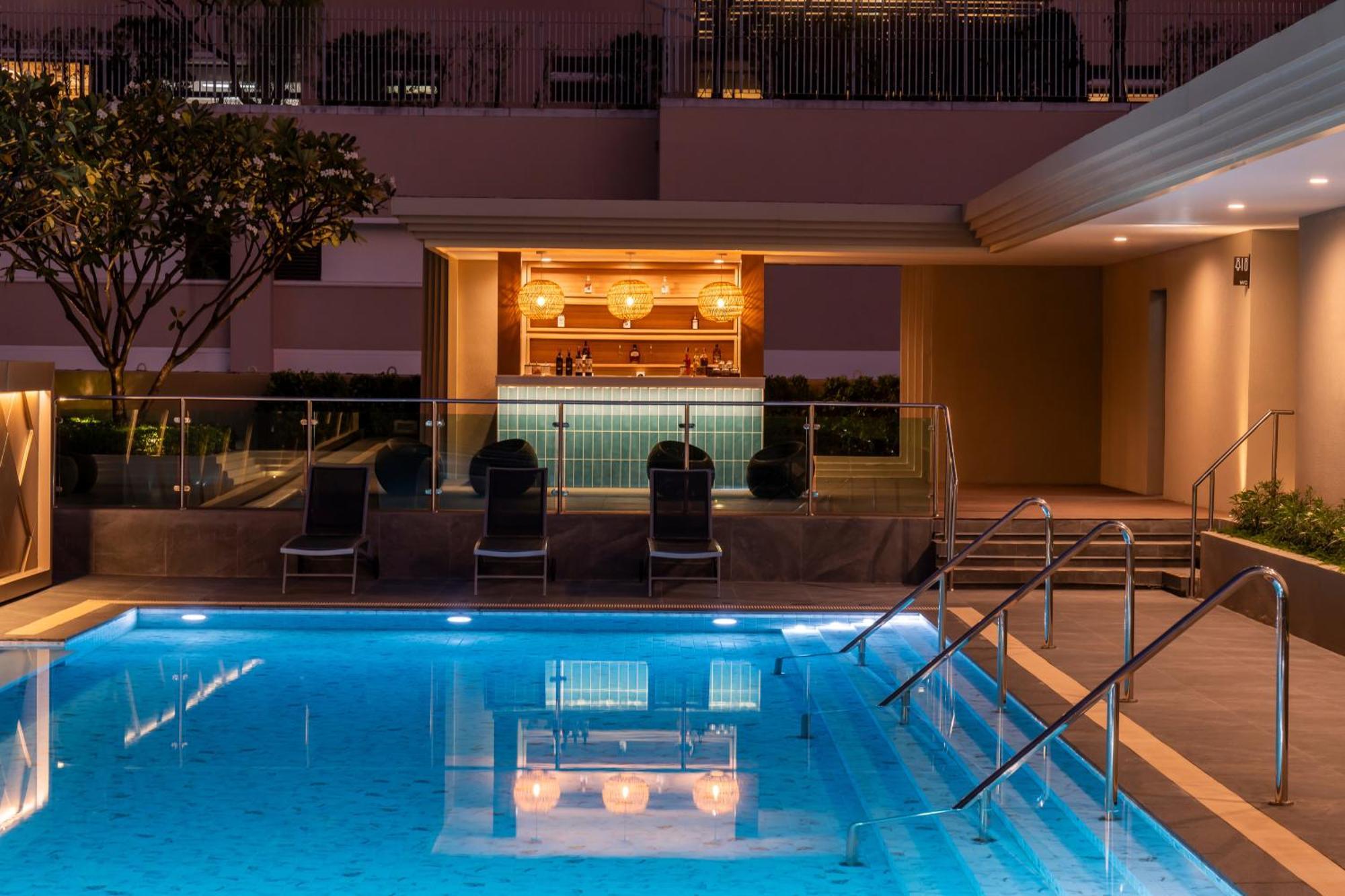 Hyatt Place Bangkok Sukhumvit 1 Екстер'єр фото
